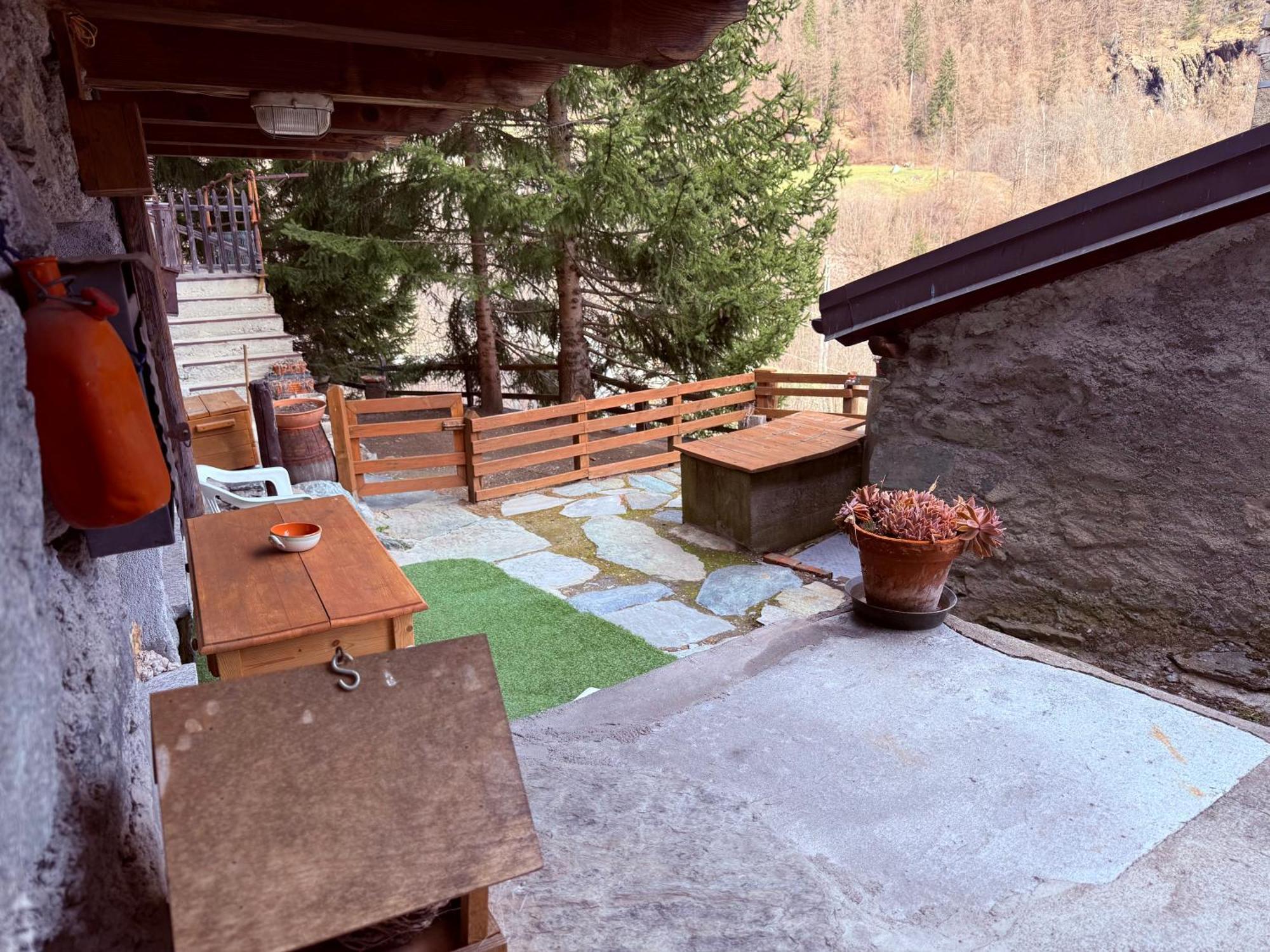 Casa Vacanze Nora Chamois Exteriér fotografie
