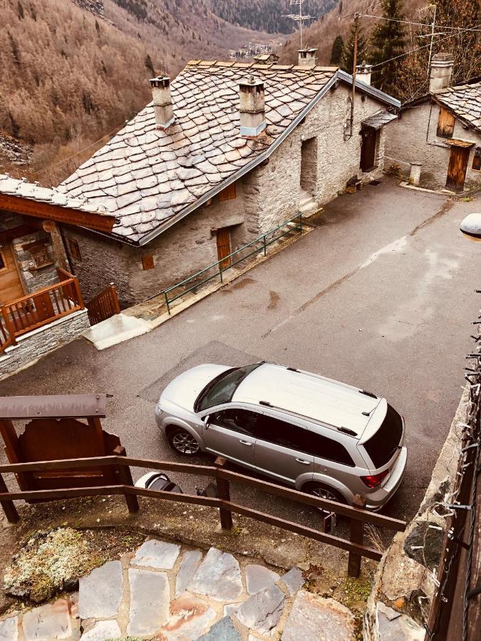 Casa Vacanze Nora Chamois Exteriér fotografie