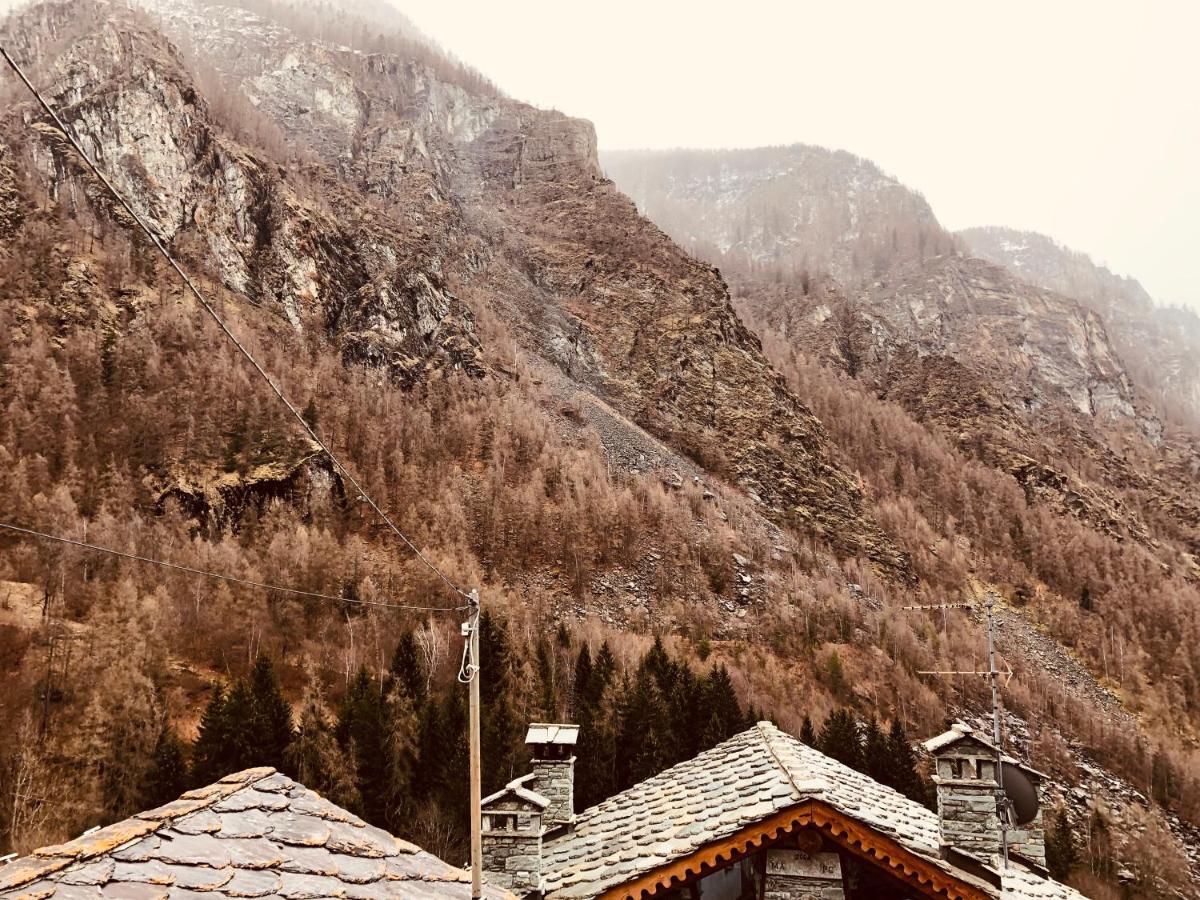 Casa Vacanze Nora Chamois Exteriér fotografie